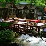 Karaaslan Kamping Tesisleri Kazandere