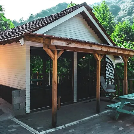 Karaaslan Kamping Tesisleri אתר קמפינג Kazandere