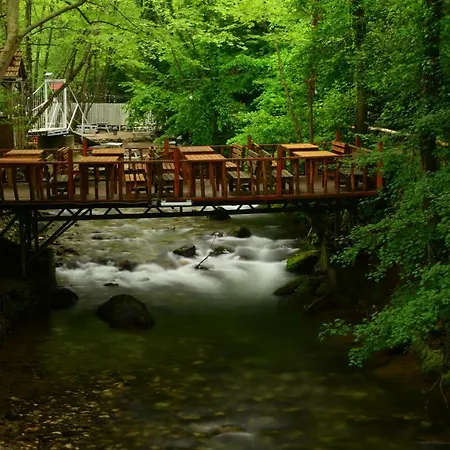 אתר קמפינג Karaaslan Kamping Tesisleri